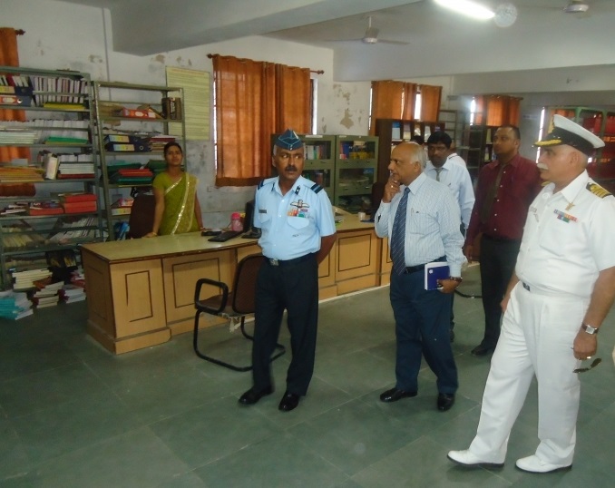Bhagwant University Ajmer Laboratory and library photo 1