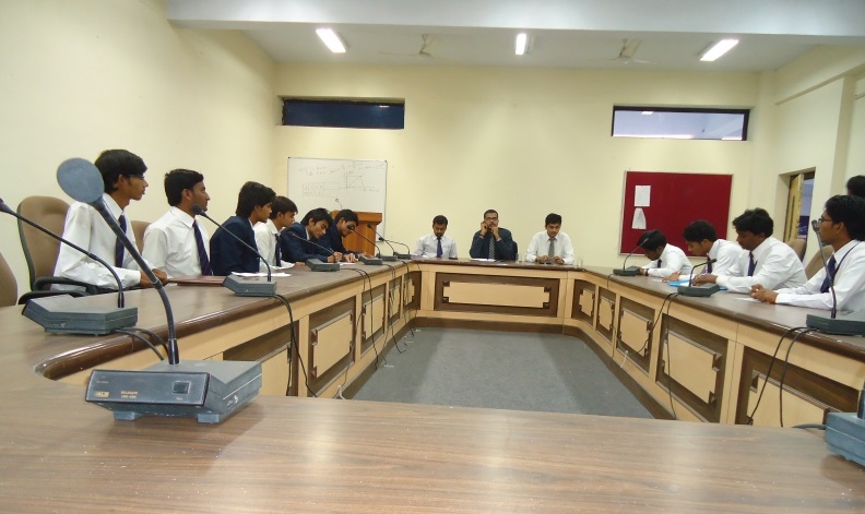 Bhagwant University Ajmer Laboratory and library photo 2