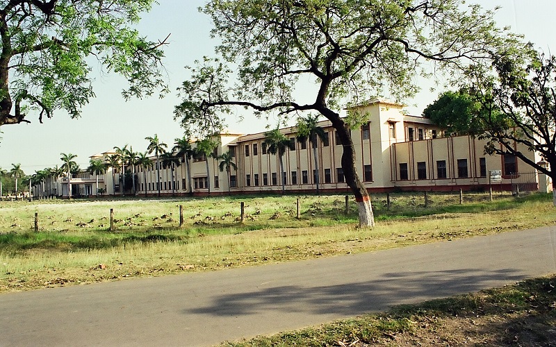 IIT BHU Academic Building photo 12