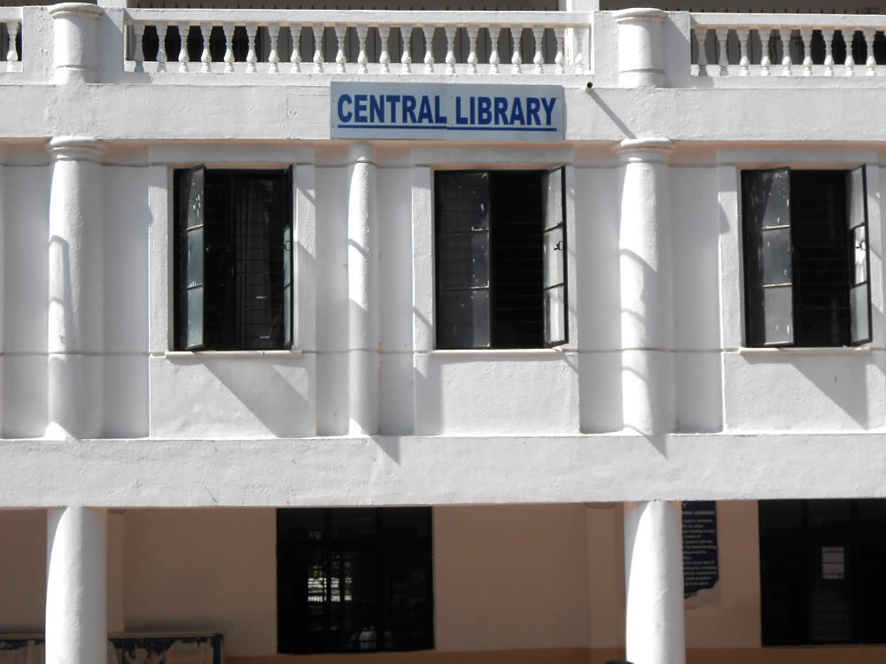 Deogiri College Aurangabad Academic Building photo 2