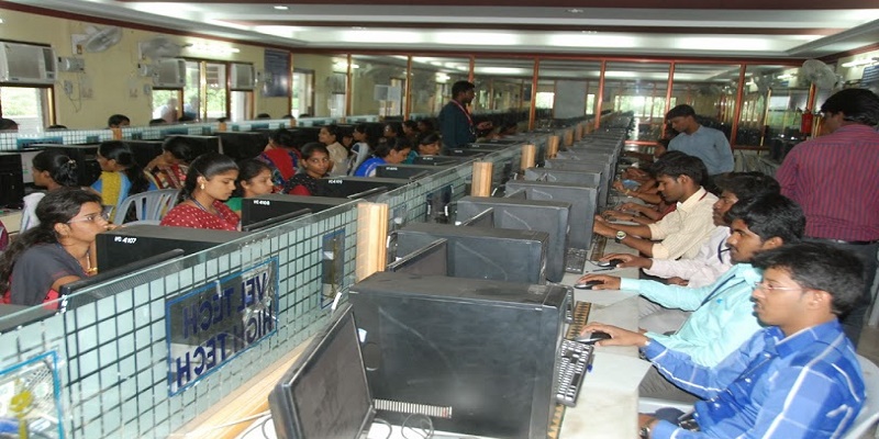 Vel Tech Multi Tech Dr. Rangarajan Dr. Sakunthala Engineering College Chennai Placement Ceremony photo 7