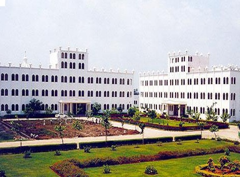 Panimalar Engineering College Chennai Academic Building photo 1