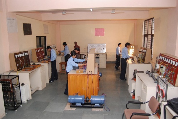 Panimalar Engineering College Chennai Campus and Facilities photo 2