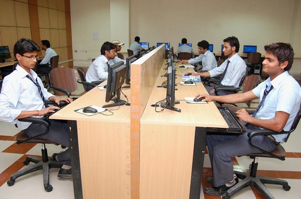 Panimalar Engineering College Chennai Campus and Facilities photo 9