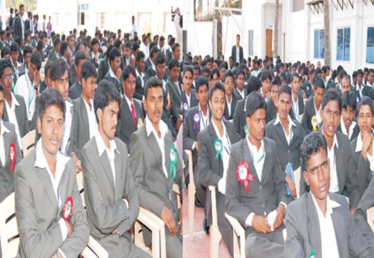 Archana Institute of Technology Krishnagiri College Function photo 6