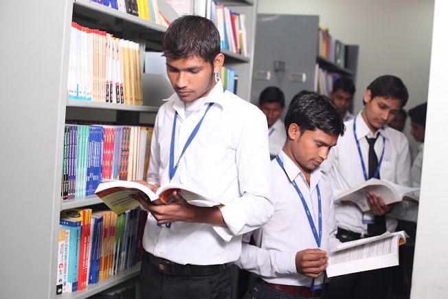 AXIS Business School Kanpur Facilities photo 8