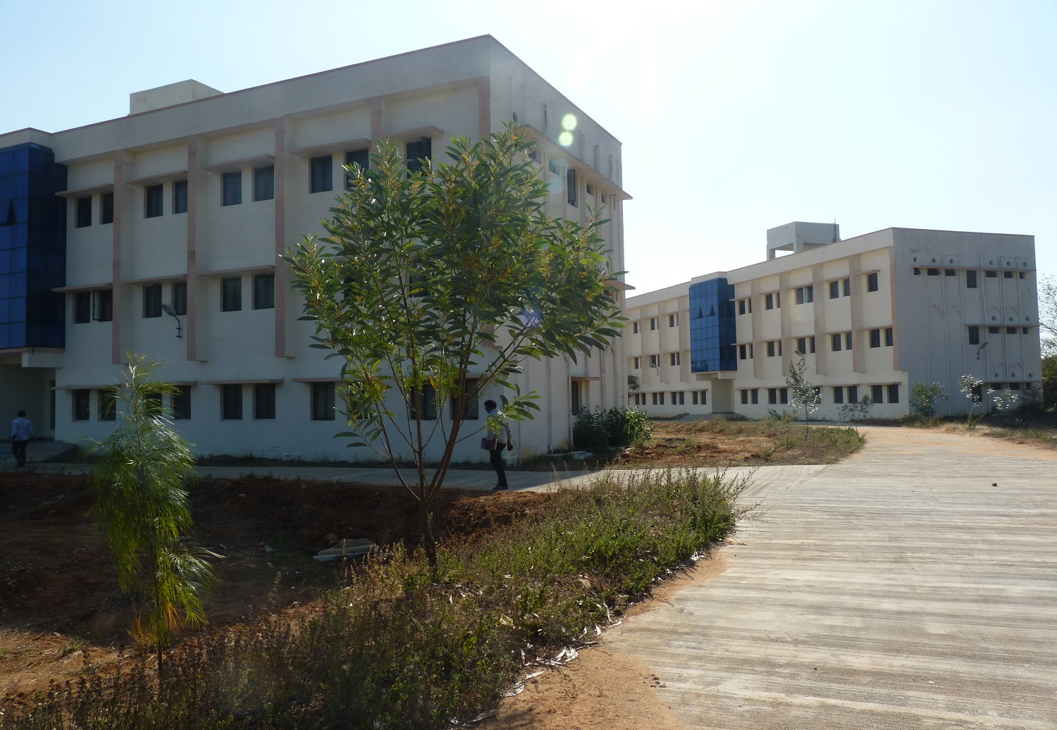 IIT Tirupati Academic Building photo 2