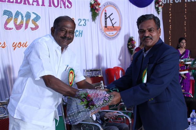 KLE Institute of Technology Hubli Campus Festivals photo 4