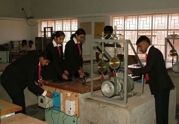 Vinayaka Mission Kirupananda Variyar Engineering College Salem Facility photo 1