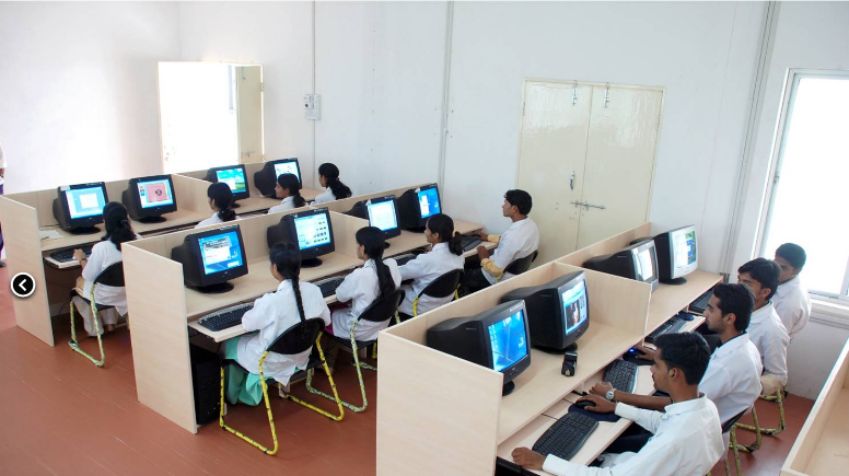 Arvind College of Pharmacy Satara Building Infrastructure photo 3