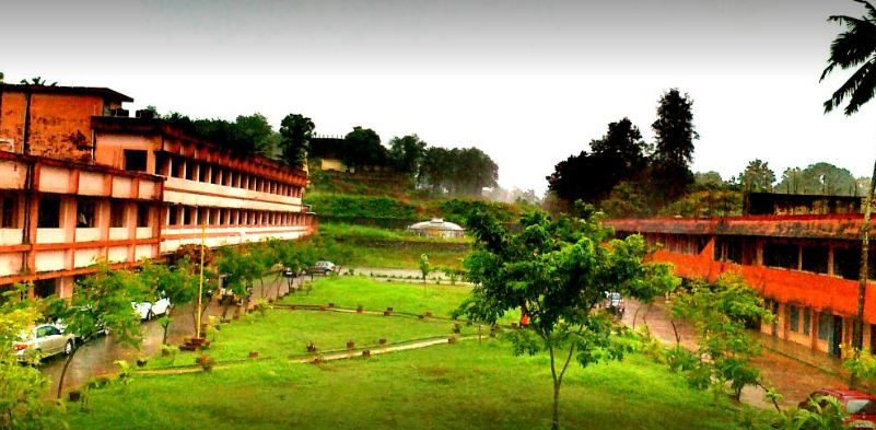 St Gregorios College Kottarakara Academic Building photo 1