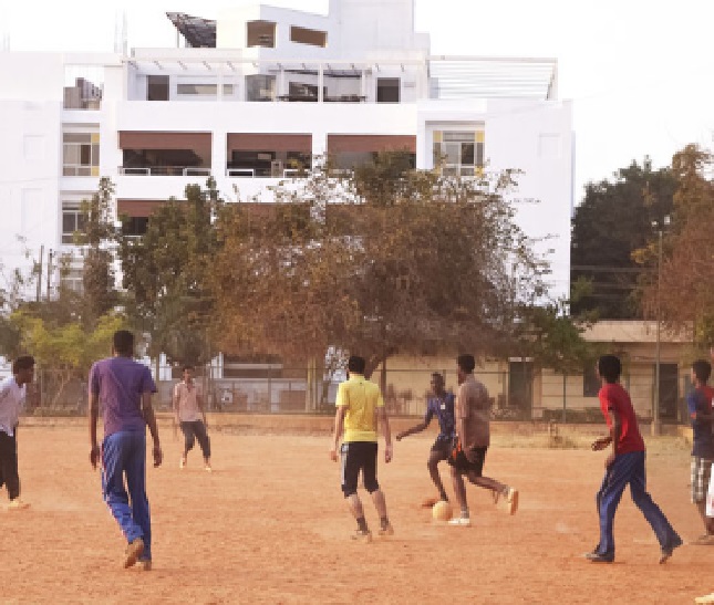 SB Group Of Institutions Bangalore Academic Building photo 2