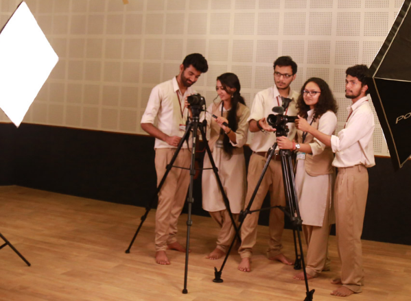 Amrita Vishwa Vidyapeetham Mysore Campus Studio Gallery photo 1