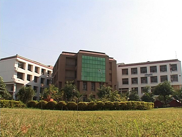 Chhatrapati Shahuji Subharti Institute of Technology & Engineering Meerut Academic Building photo 2