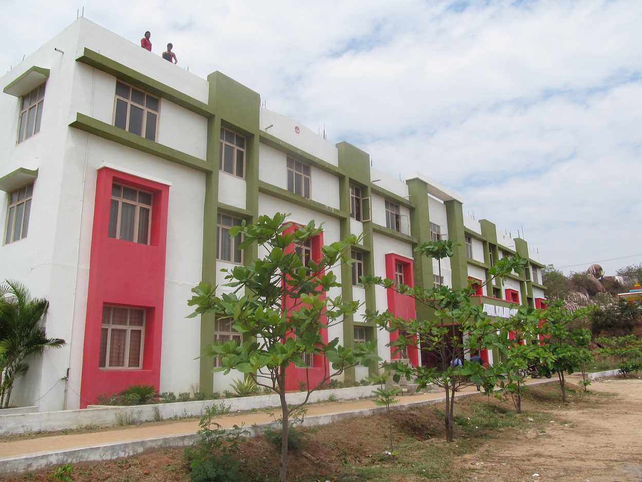 Narsimha Reddy Engineering College Secunderabad Academic Building photo 3