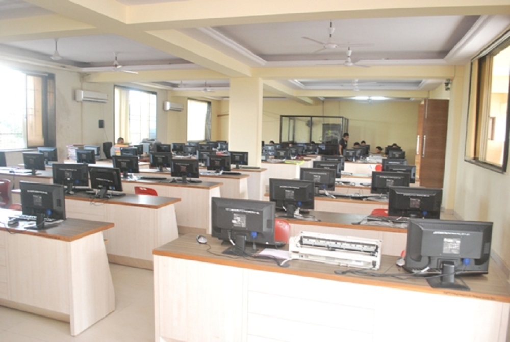 Dilkap Research Institute of Engineering and Management Studies Karjat Laboratory Instruments photo 4