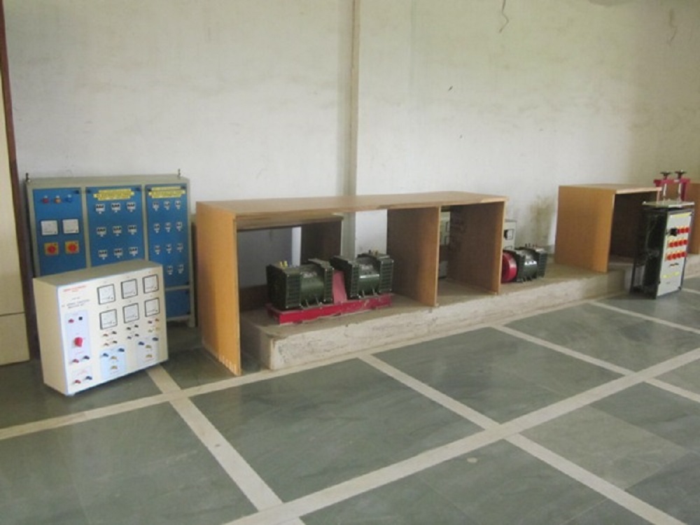 Dilkap Research Institute of Engineering and Management Studies Karjat Laboratory Instruments photo 12