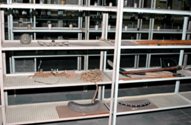 ACPM Medical College Dhule Laboratory photo 15