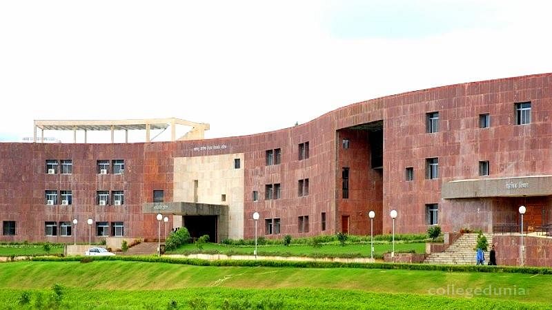 EB Gadkari Homoeopathic Medical College Kolhapur Academic Building photo 2