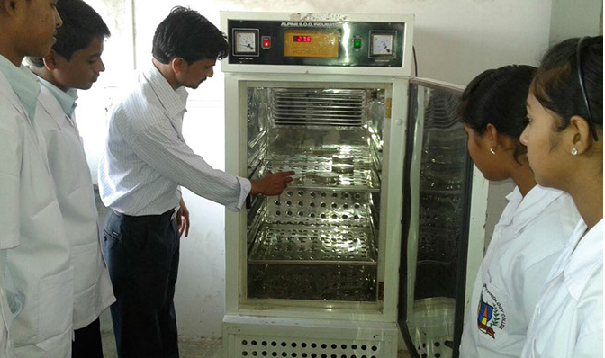 Aditya Agricultural Biotechnology College Beed Labs photo 5