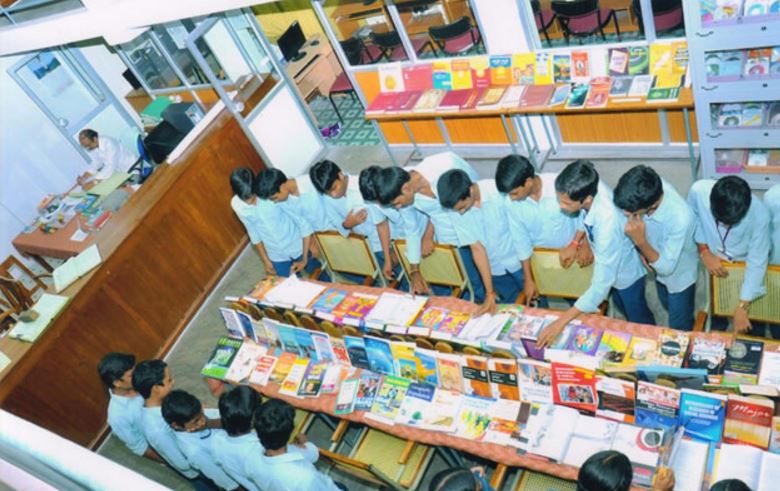 Sri YN College Narasapuram Campus photo 14