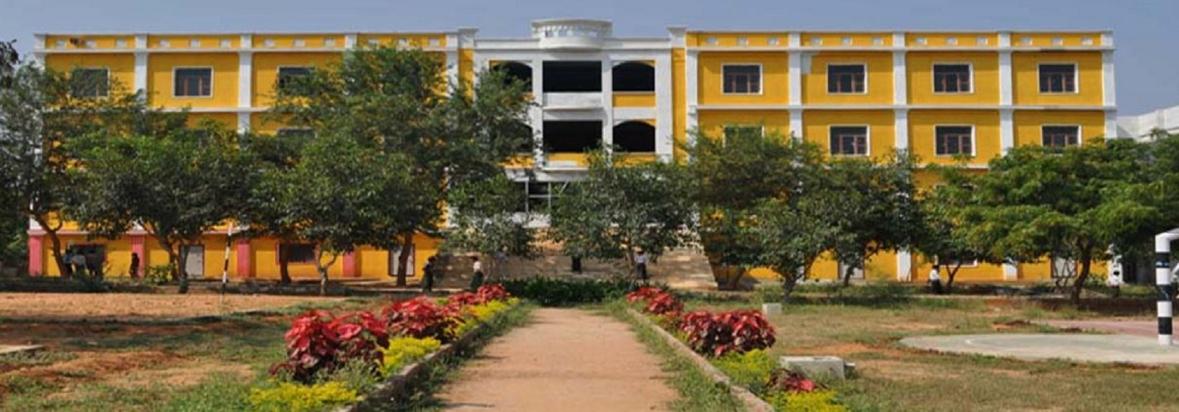 Newton's Institute of Engineering Guntur Buildings photo 2