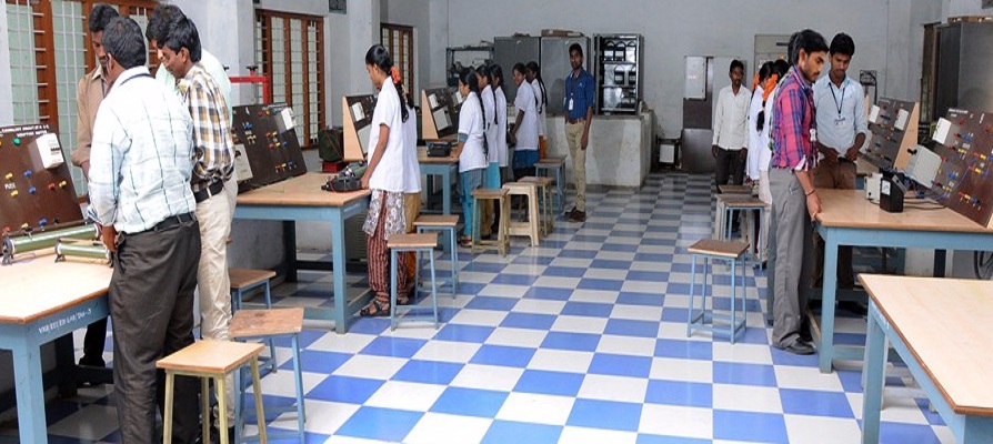 VKR, VNB & AGK College of Engineering Eluru Infrastructure photo 4