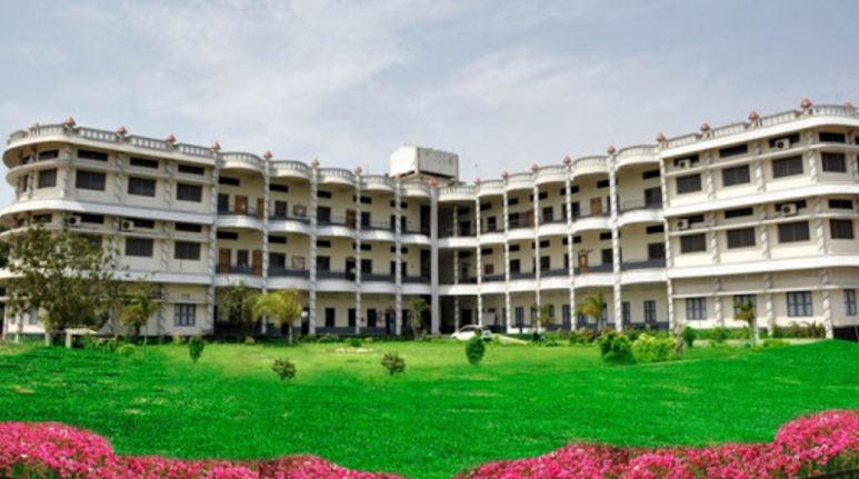 Bapatla Women’s Engineering College Campus & Infrastructure photo 1