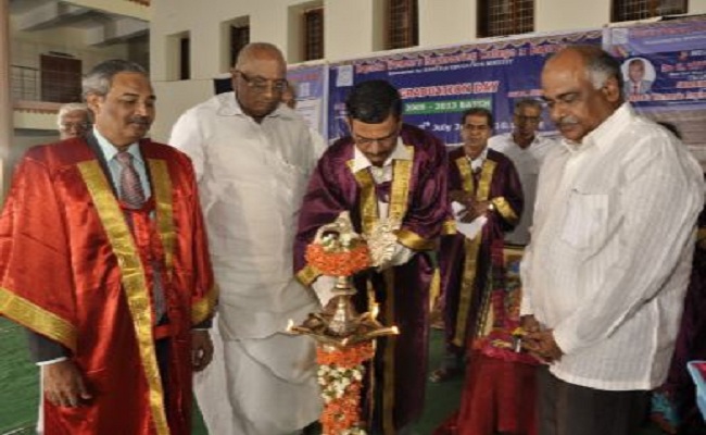 Bapatla Women’s Engineering College Events photo 3