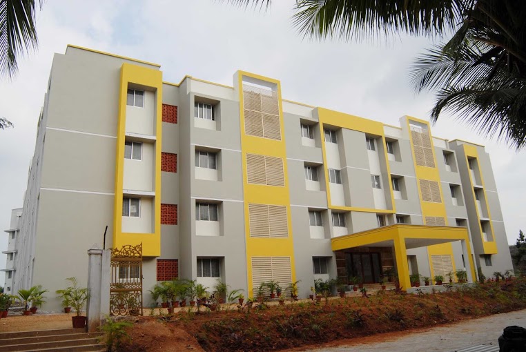 KSR Institute for Engineering and Technology Namakkal Academic Building photo 5