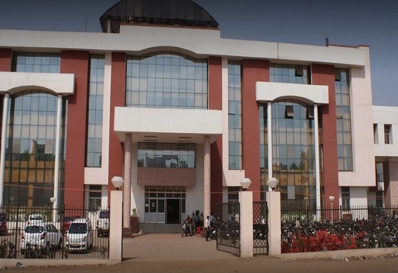 Government Dental College Raipur Campus photo 3