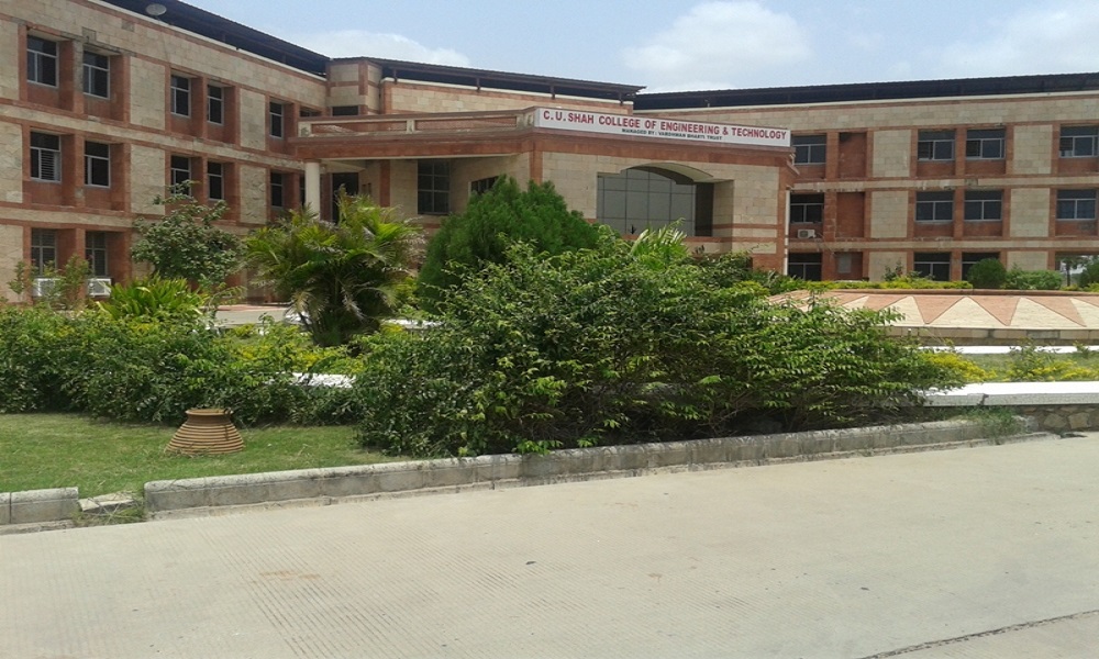 C. U. Shah University Wadhwan Academic Building photo 4