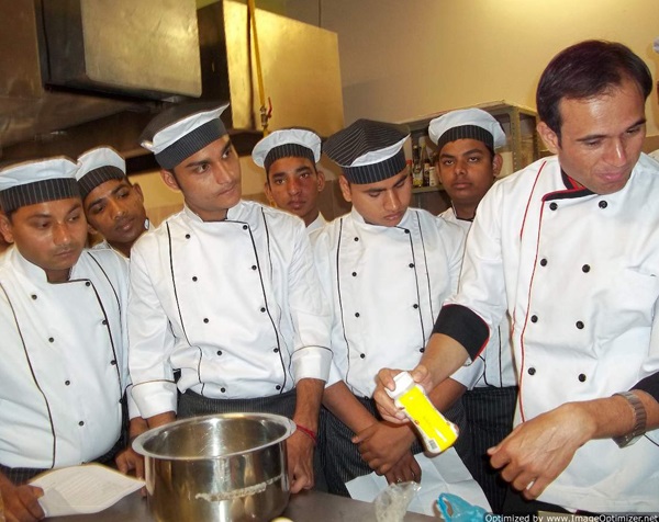 UEI Global Lucknow Events photo 2