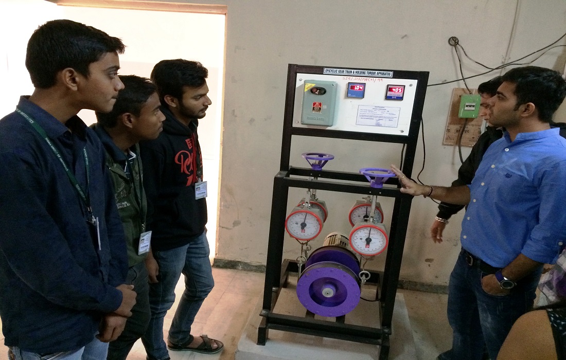 Sigma Institute of Engineering Vadodara Laboratory photo 6