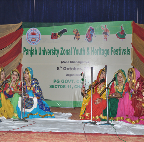 Sri Guru Gobind Singh College Chandigarh Youth Festival photo 2