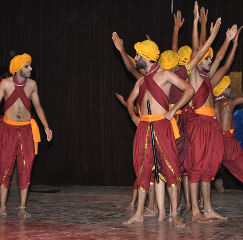 Sri Guru Gobind Singh College Chandigarh Youth Festival photo 3