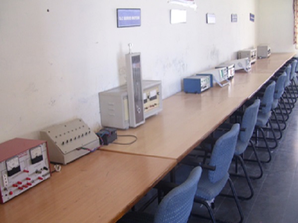 GNITC Labs photo 12