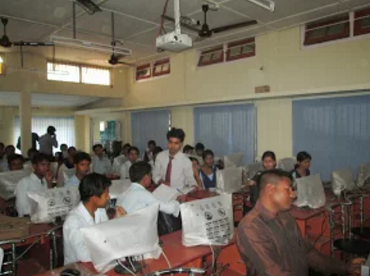 Pub Kamrup College Infrastructure photo 15