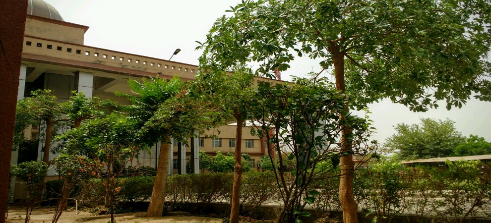 RUHS Campus photo 5