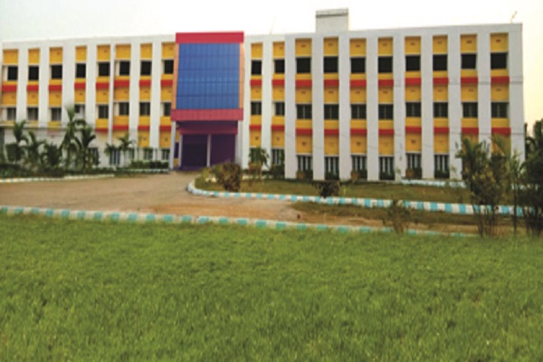Gayatri College of Engineering Campus photo 3