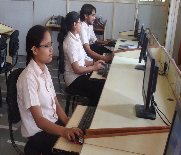 RamEesh Institute of Engineering and Technology Greater Noida Campus photo 2