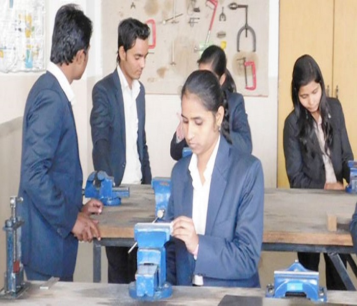 RamEesh Institute of Engineering and Technology Greater Noida Campus photo 8