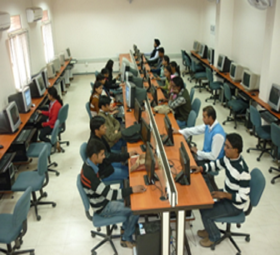 School of Economics, Devi Ahilya Vishwavidyalaya Indore Building & Infrastructure photo 7