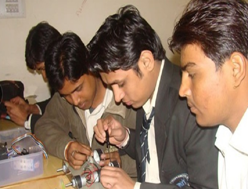 IPS College of Technology and Management Gwalior Building & Infrastructure photo 8