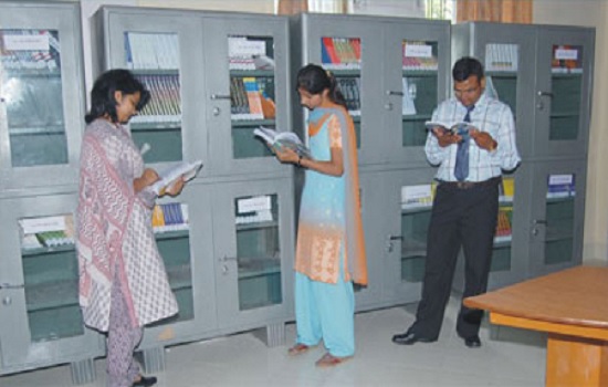 Maharani Laxmi Bai College of Technology Rewa Academic Building photo 3