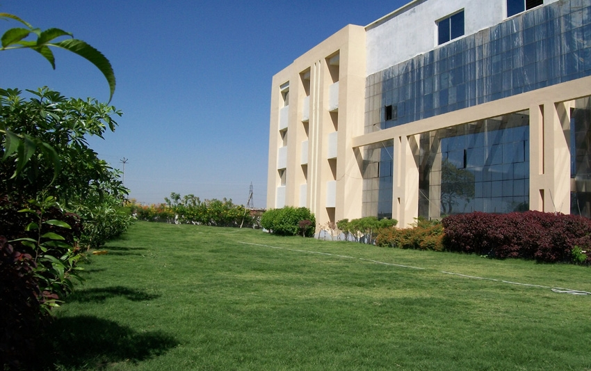 Sanghvi Innovative Academy Indore Building & Infrastructure photo 9