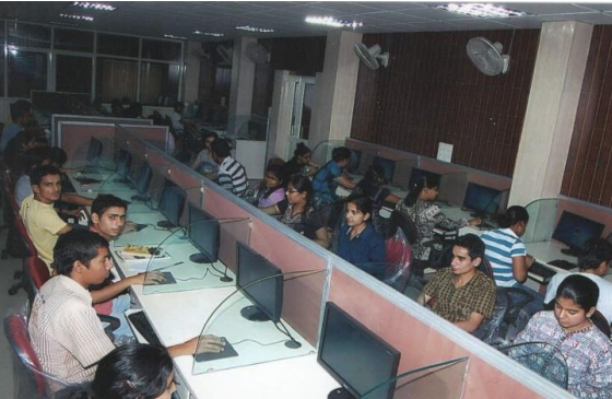 Motilal Nehru College Infrastructure photo 1