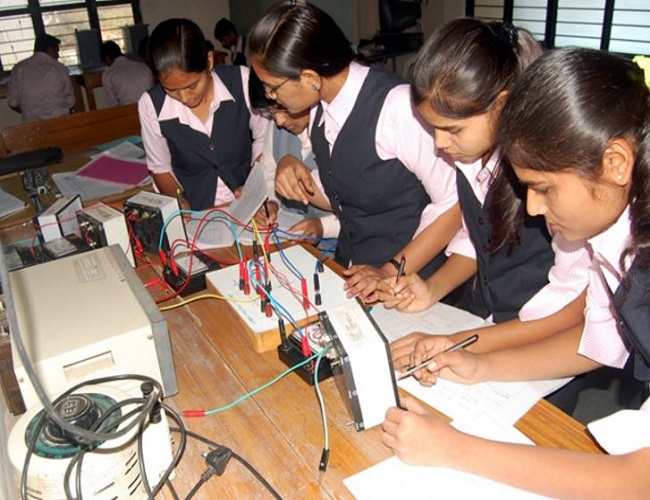 Anuradha Engineering College Chikhli Labs photo 16