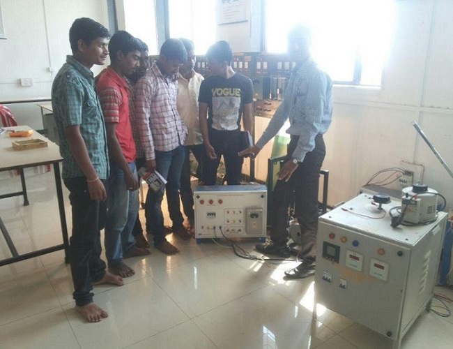 JSPM's Bhagwant Institute of Technology Barshi Labs photo 9