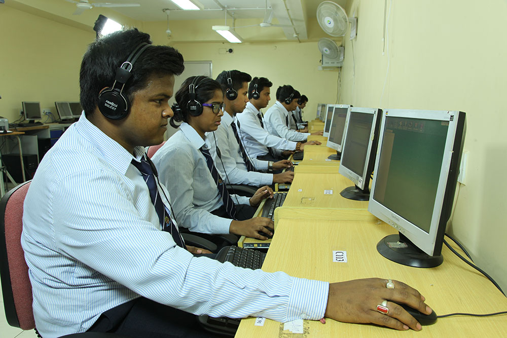 OmDayal Group of Institutions Language Lab photo 2